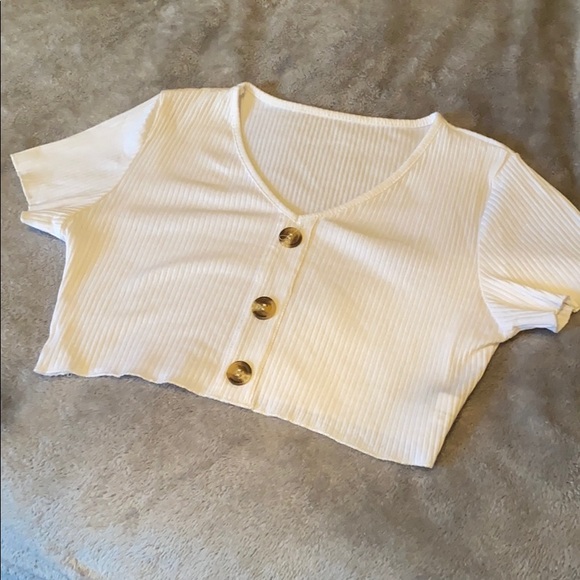 ZAFUL crop top🤍 - Picture 5 of 6